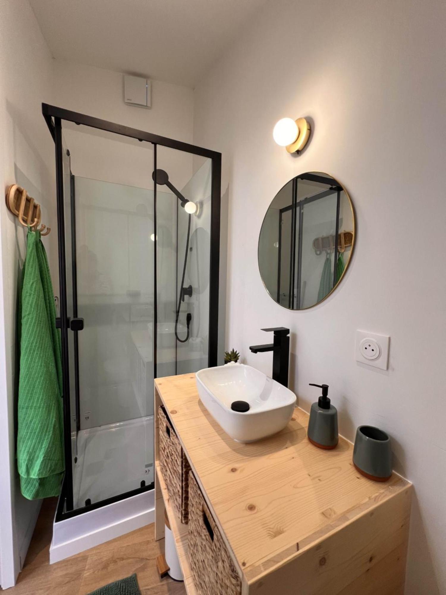 Charmante Maison Bretonne Fraichement Renovee Perros-Guirec Exterior foto